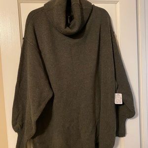 NWT Free People Cashmere Turtleneck Sweater  NWT  Size M